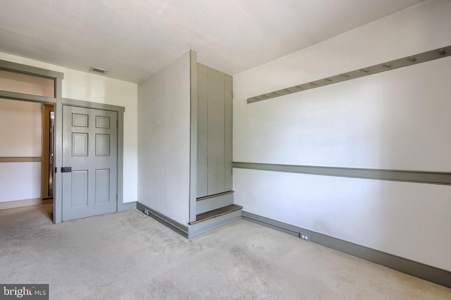 326 Miller Street photo 49
