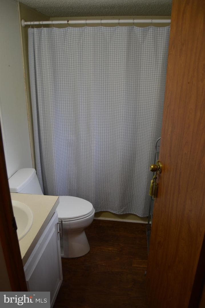 54 Penn Drive photo 7