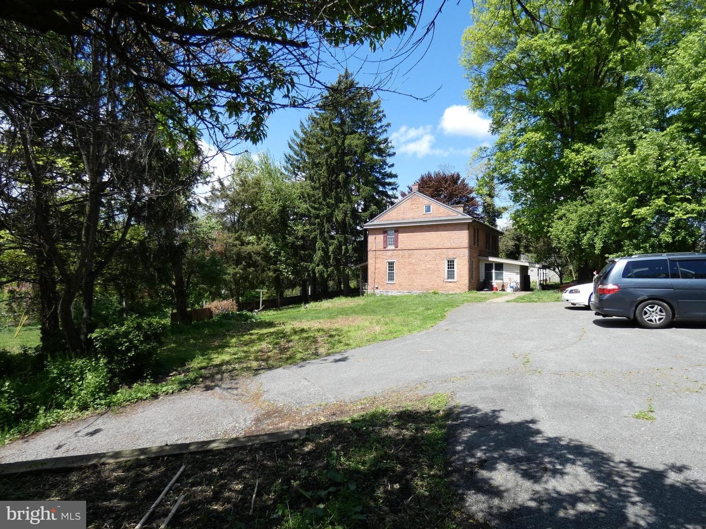 441 S Front Street photo 29