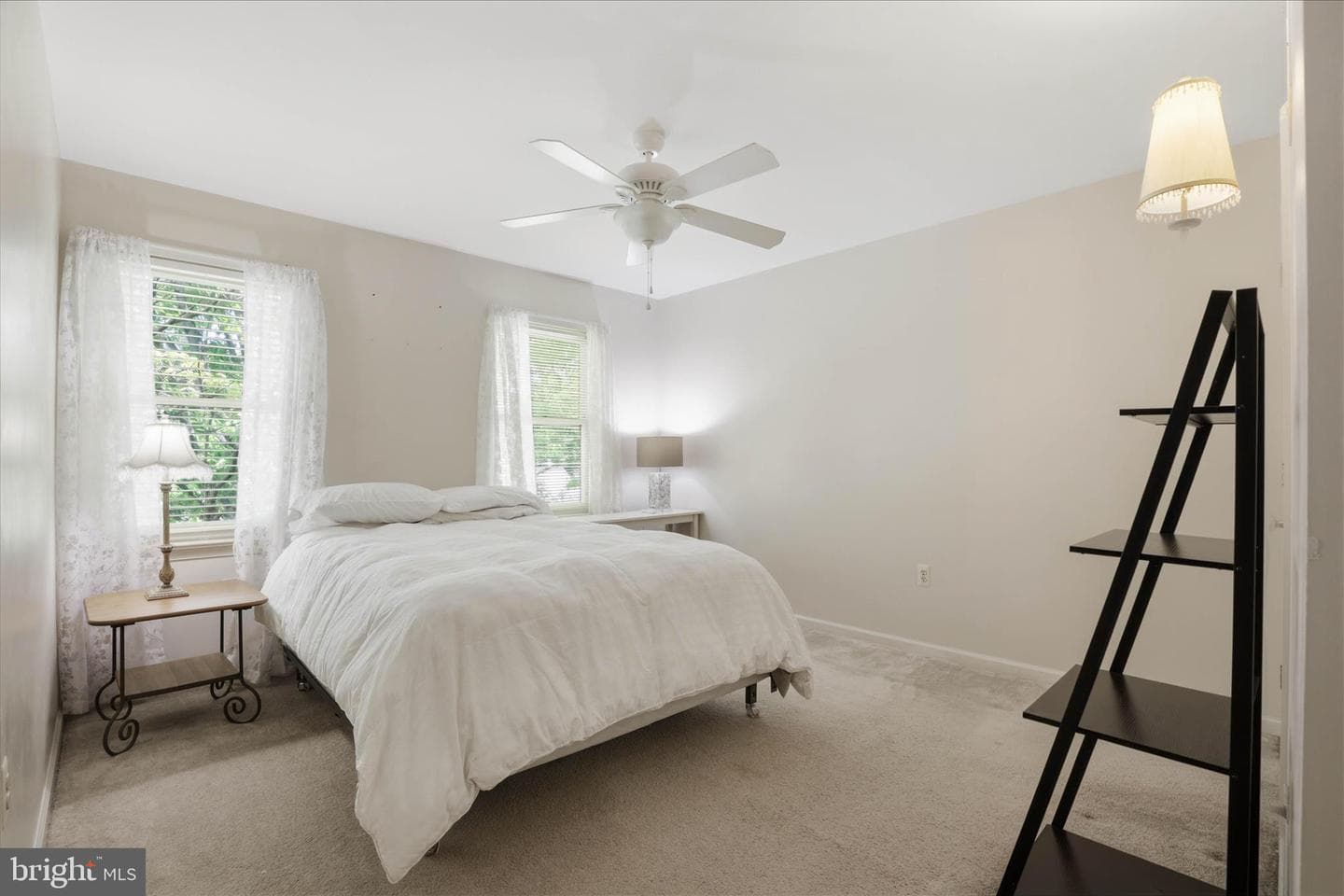 410 Cardinal Court photo 36