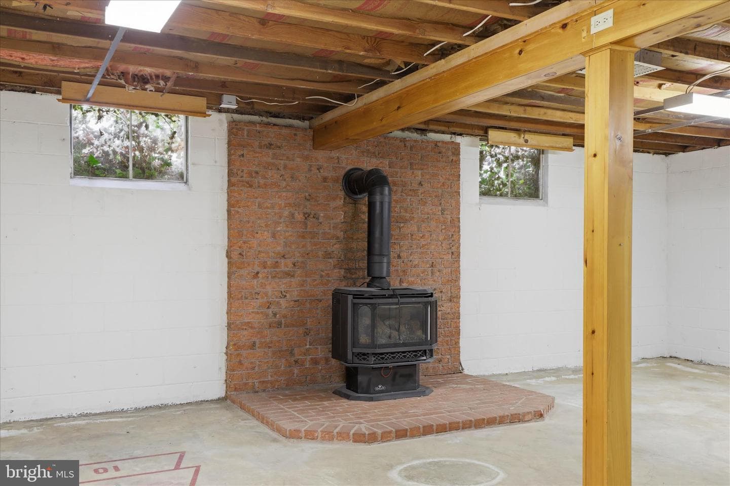 947 Hill Street photo 30