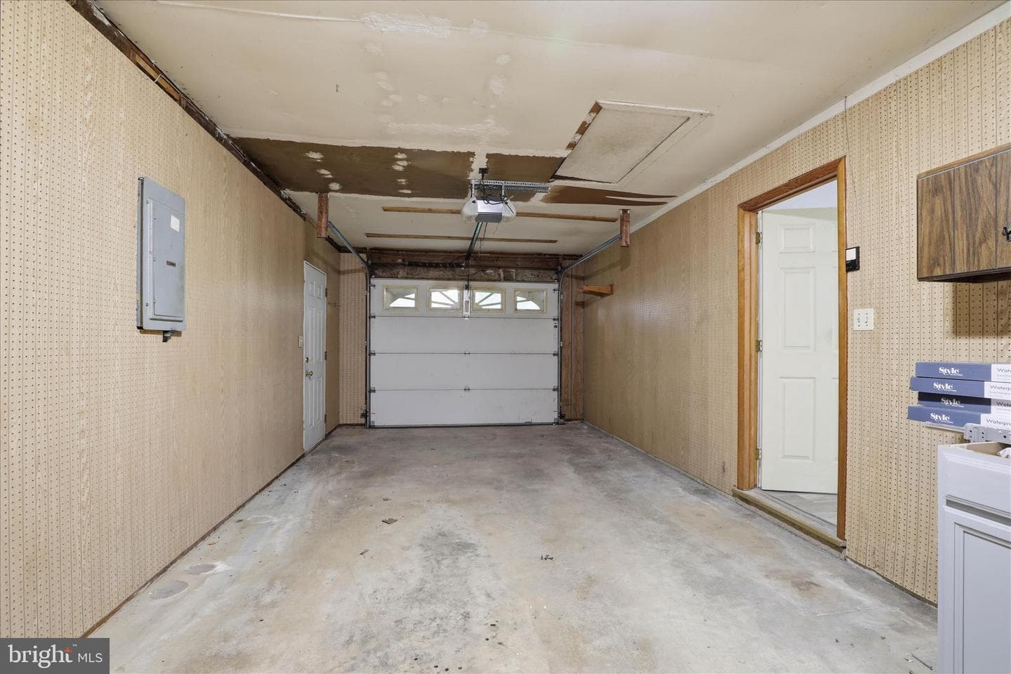 947 Hill Street photo 35