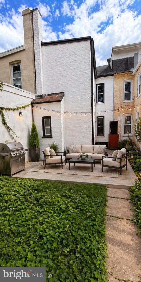 524 Locust Street photo 10