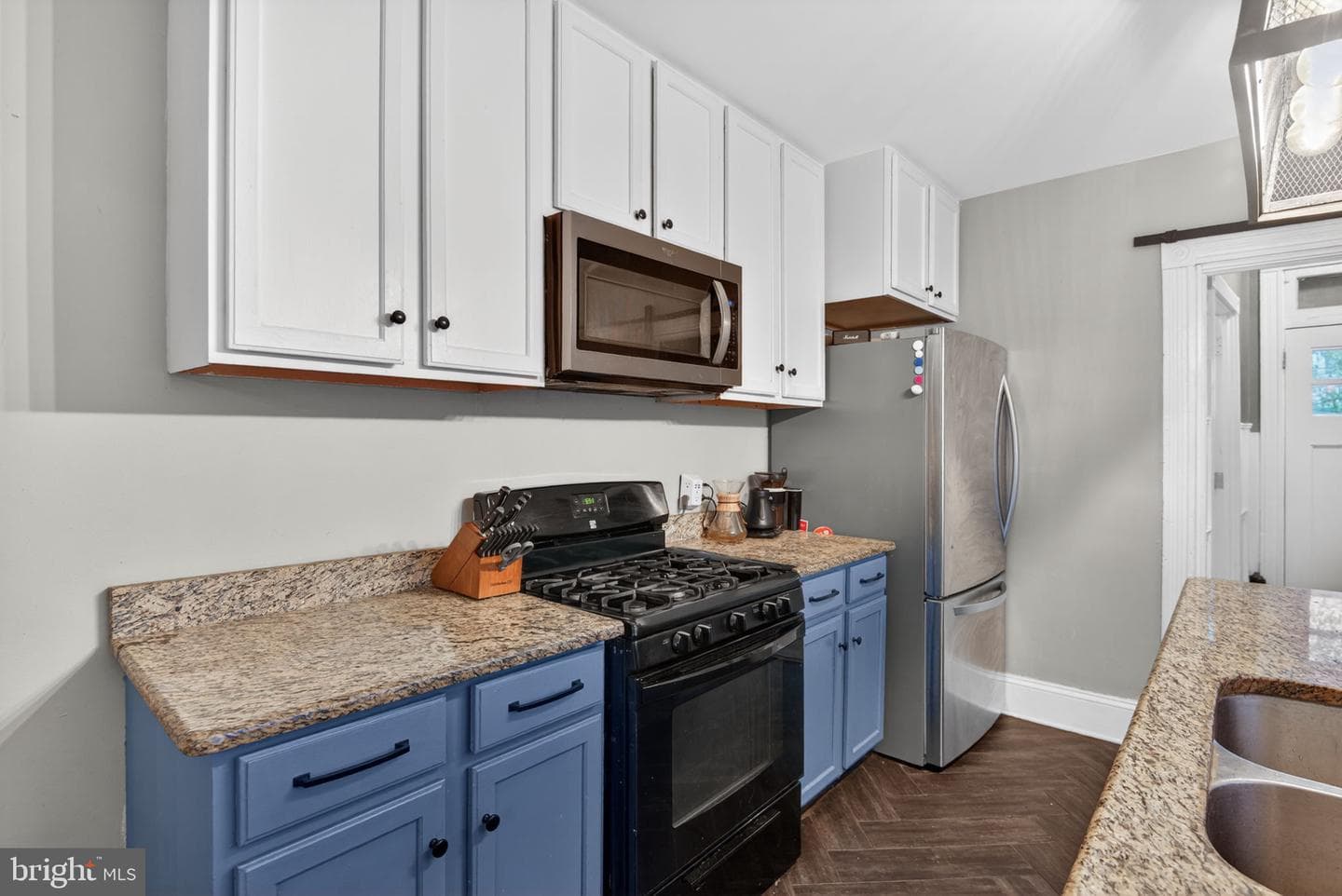 336 E Clay Street photo 12