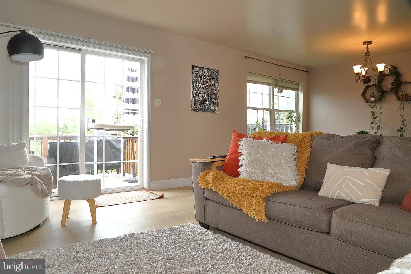 131 Gentlemens Way photo 3