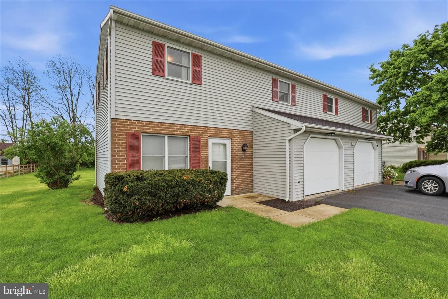 107 N Line Road photo 2