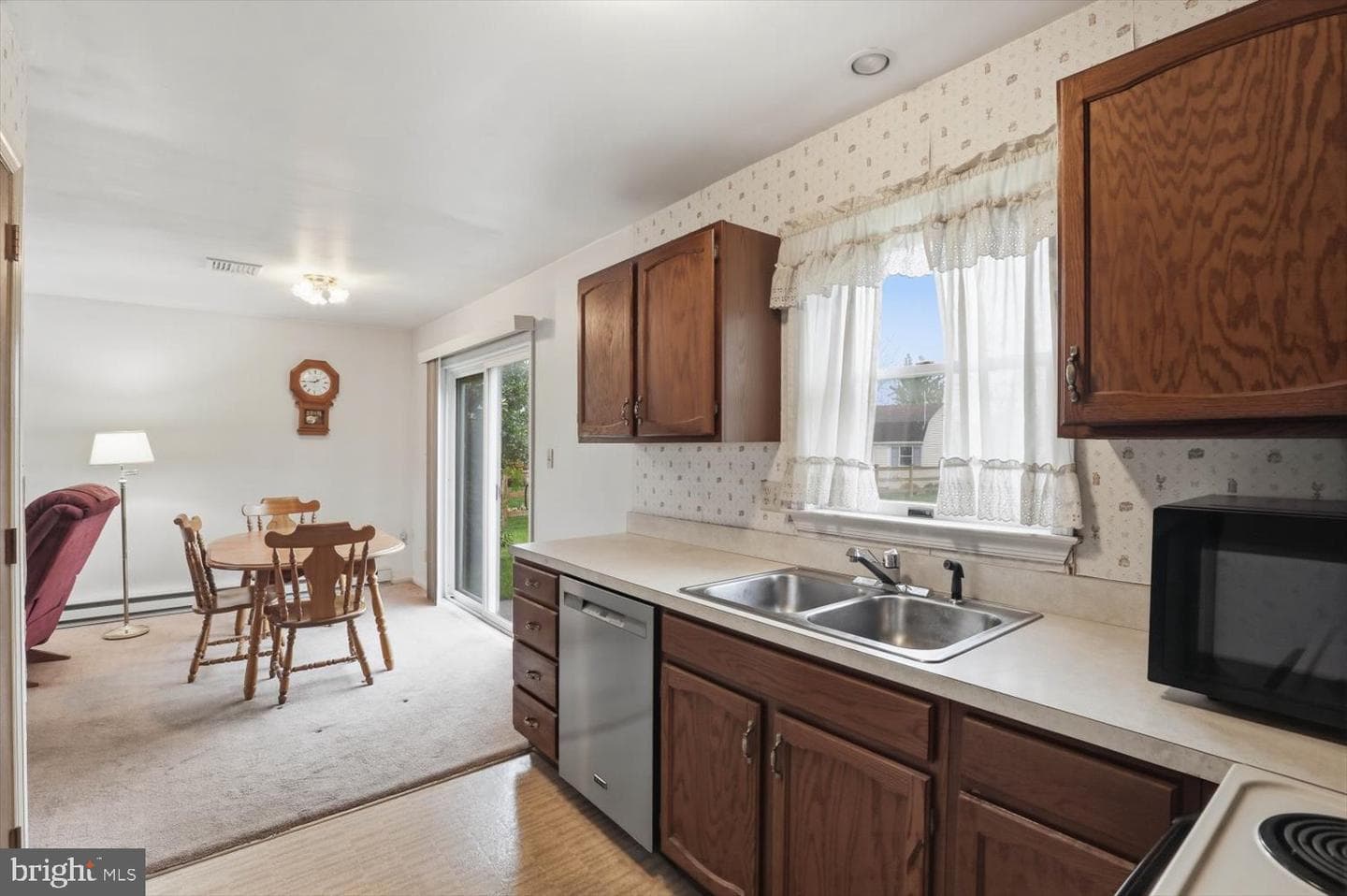 107 N Line Road photo 7