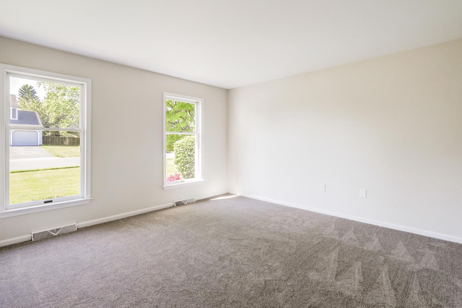 706 Rosemont Drive photo 22