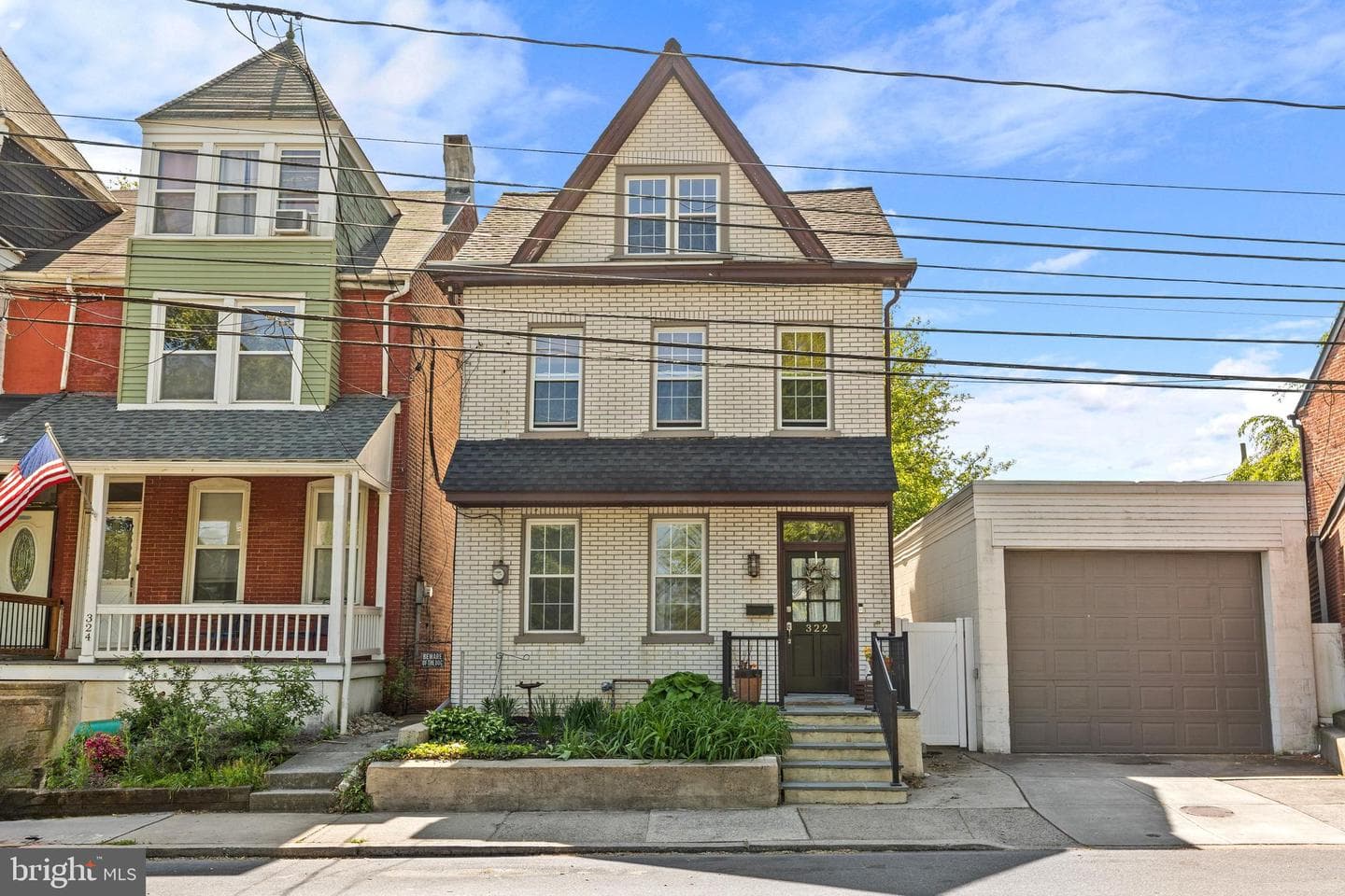 322 New Holland Avenue