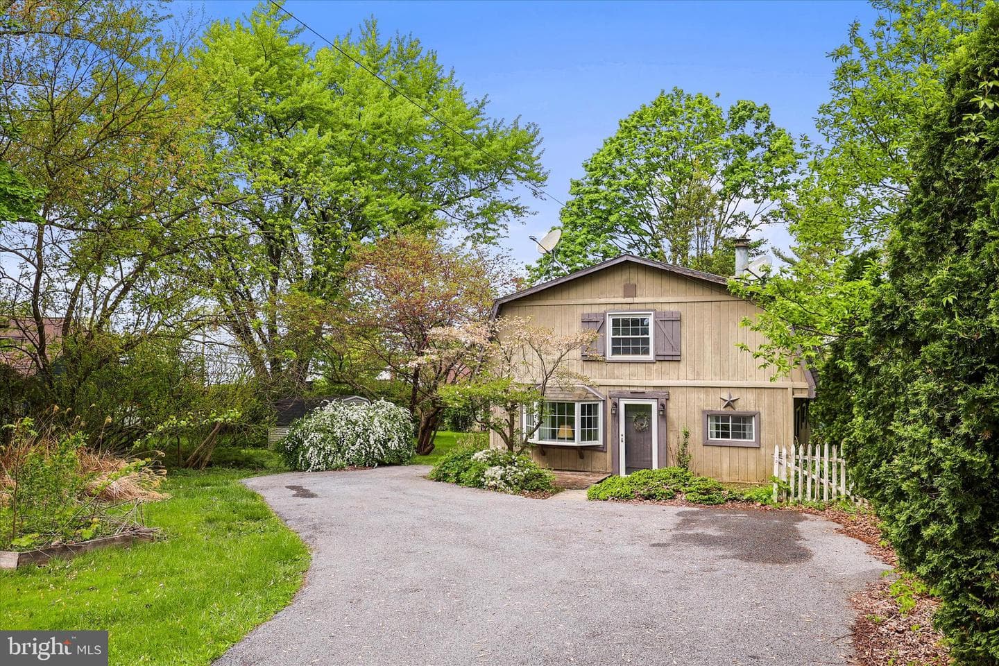 2963 Spring Valley Rd, Lancaster
