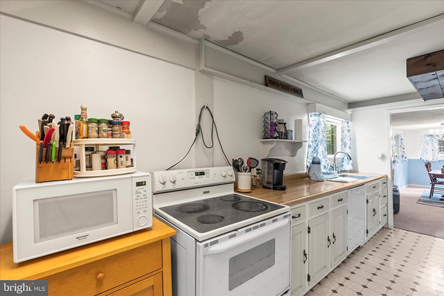2963 Spring Valley Rd photo 12