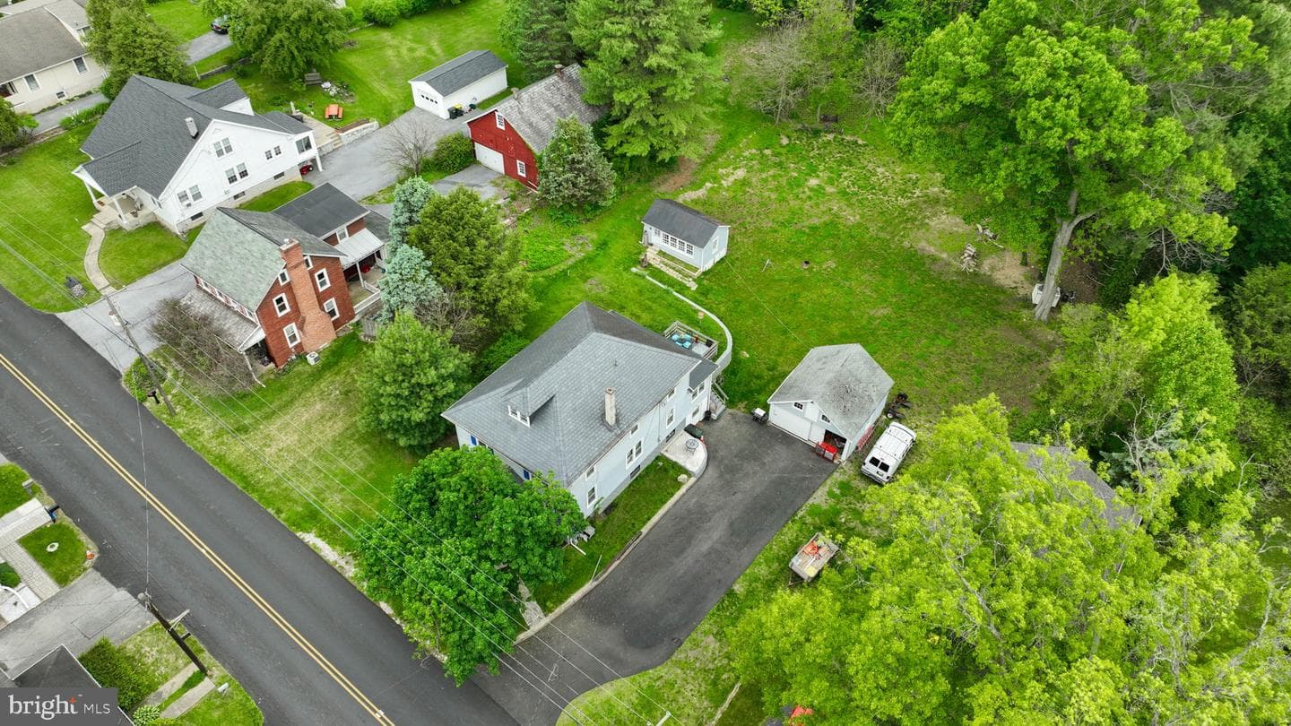 1759 Eden Road photo 35
