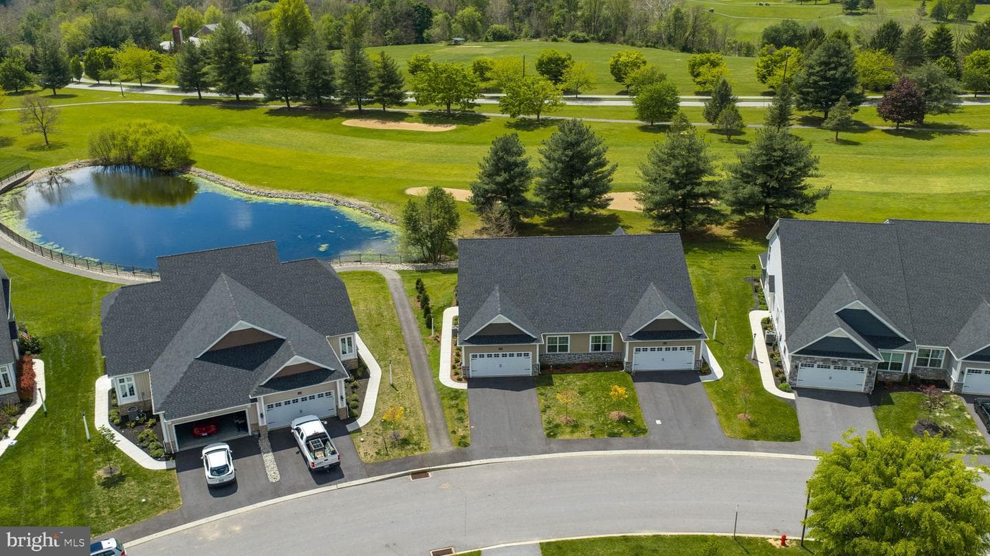 116 Copperstone Court photo 43