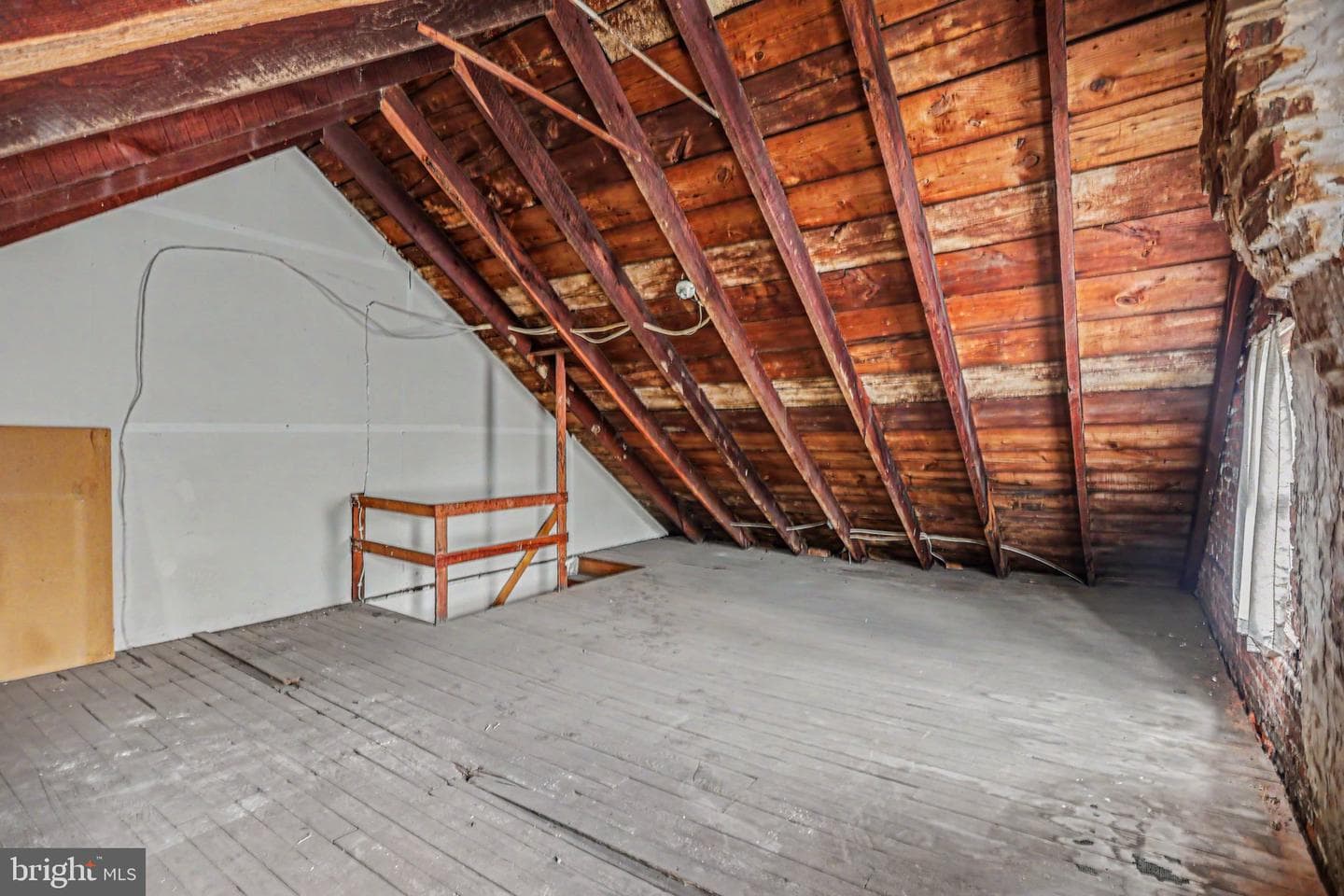 122 S Cedar Street photo 18