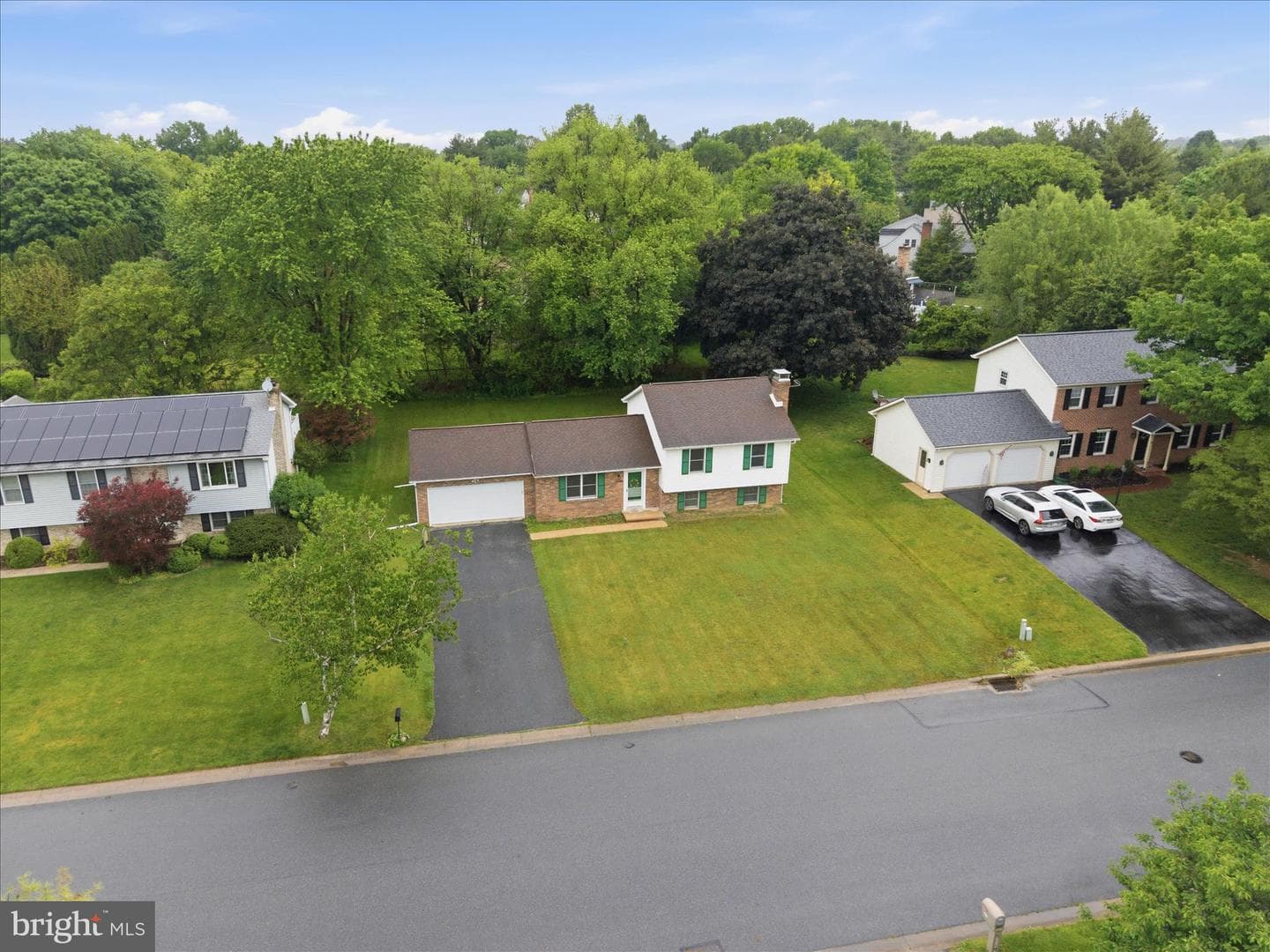 3137 Woodridge Drive photo 7
