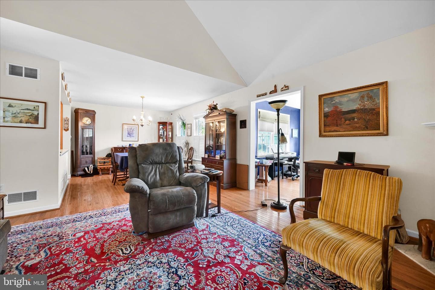13 Spring Hill Lane photo 11