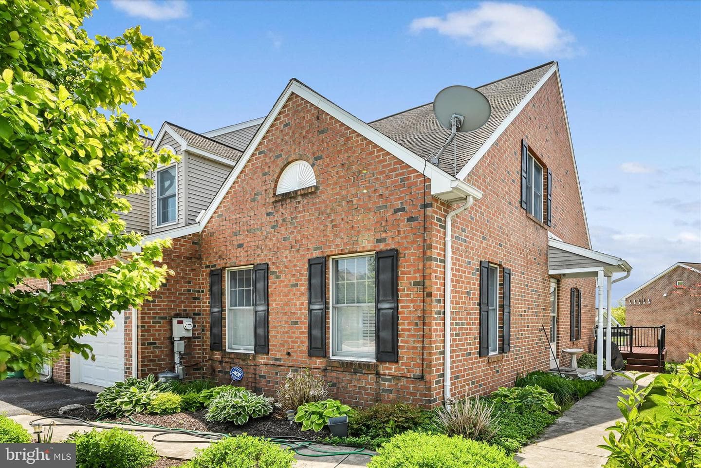 13 Spring Hill Lane photo 2