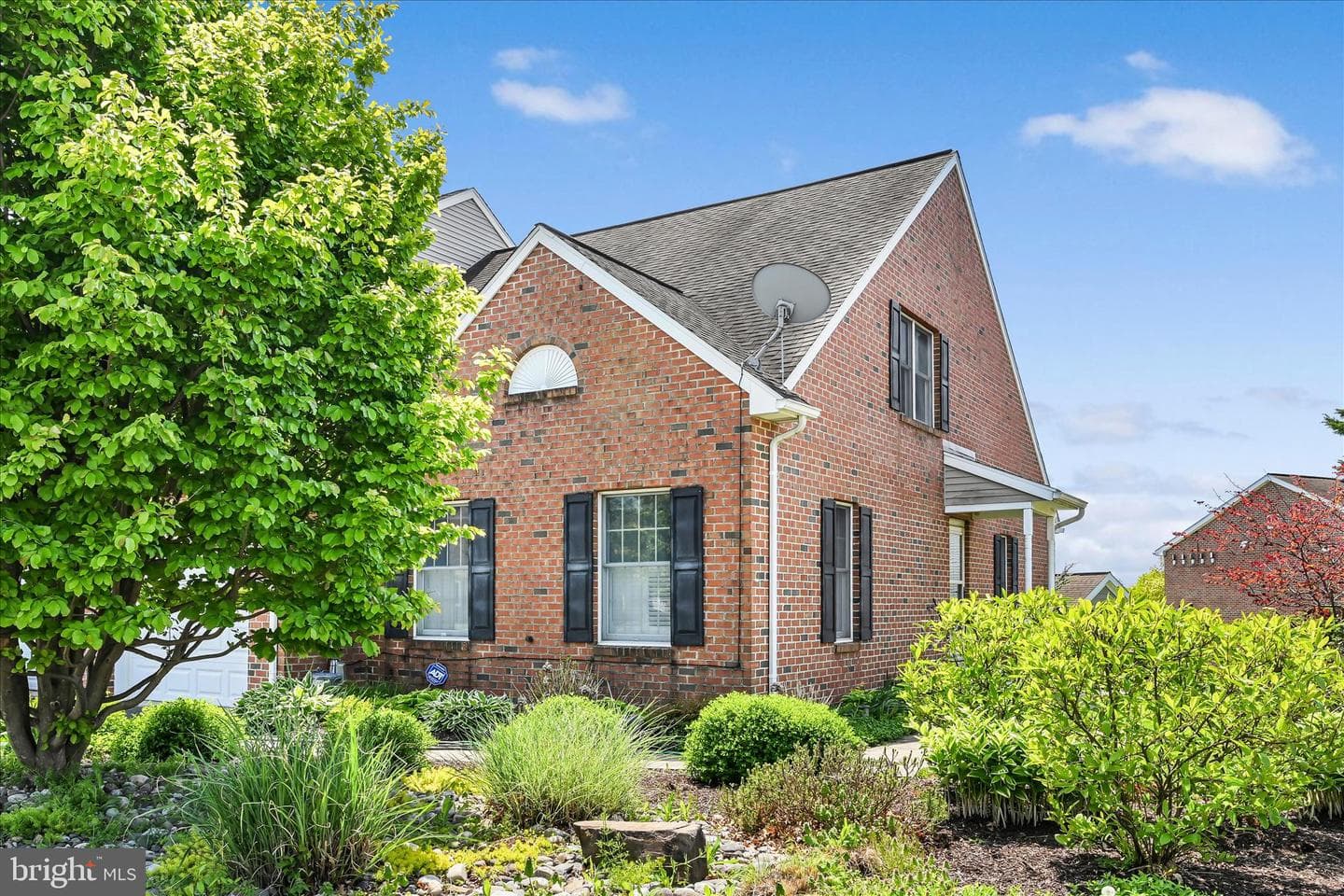13 Spring Hill Lane photo 7