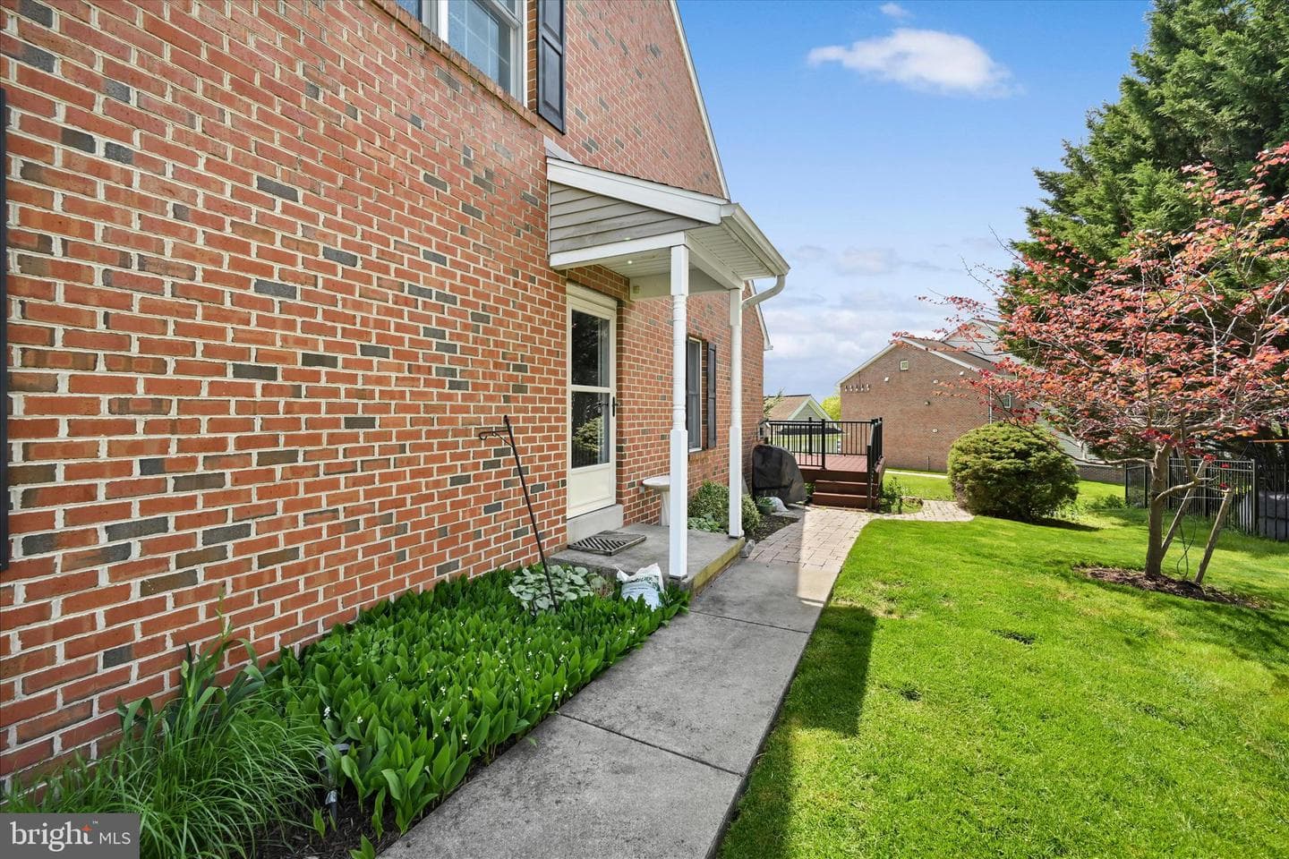 13 Spring Hill Lane photo 8