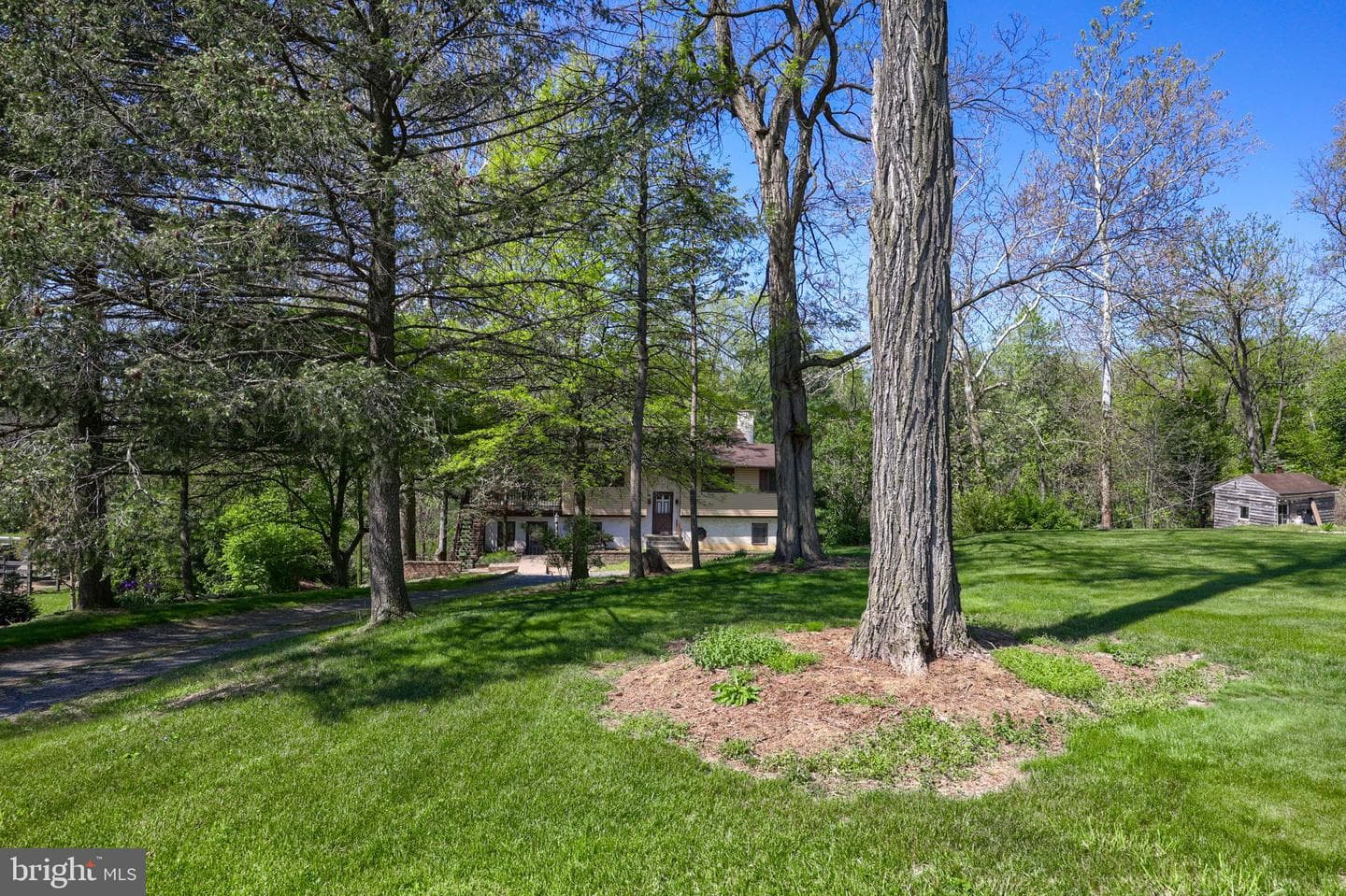 242 Skyview Lane photo 6