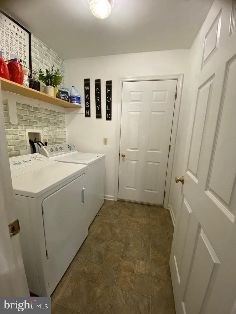 237 Meadow Lane photo 7