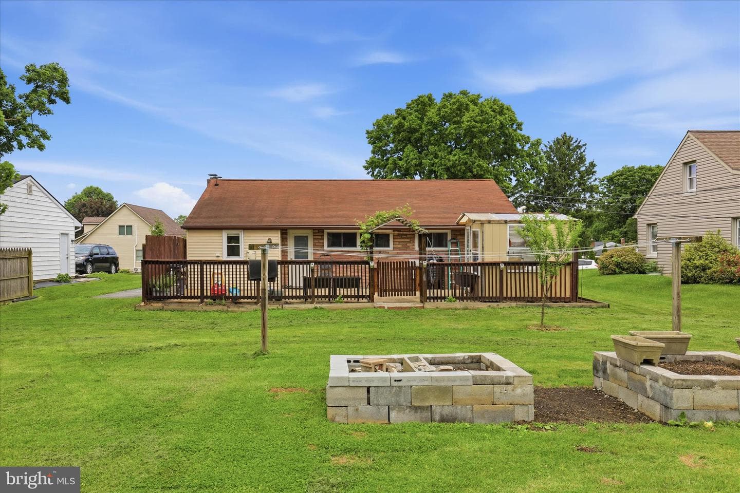 2608 Chestnut View Drive photo 36