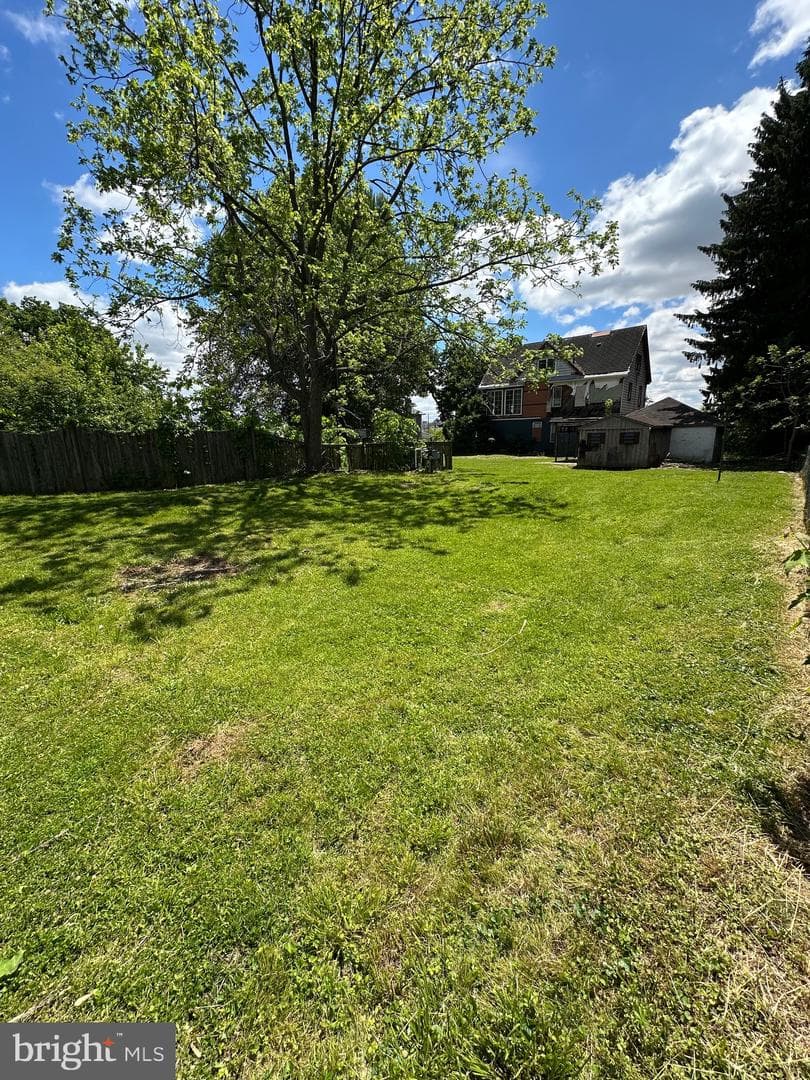 67 Keller Avenue photo 13