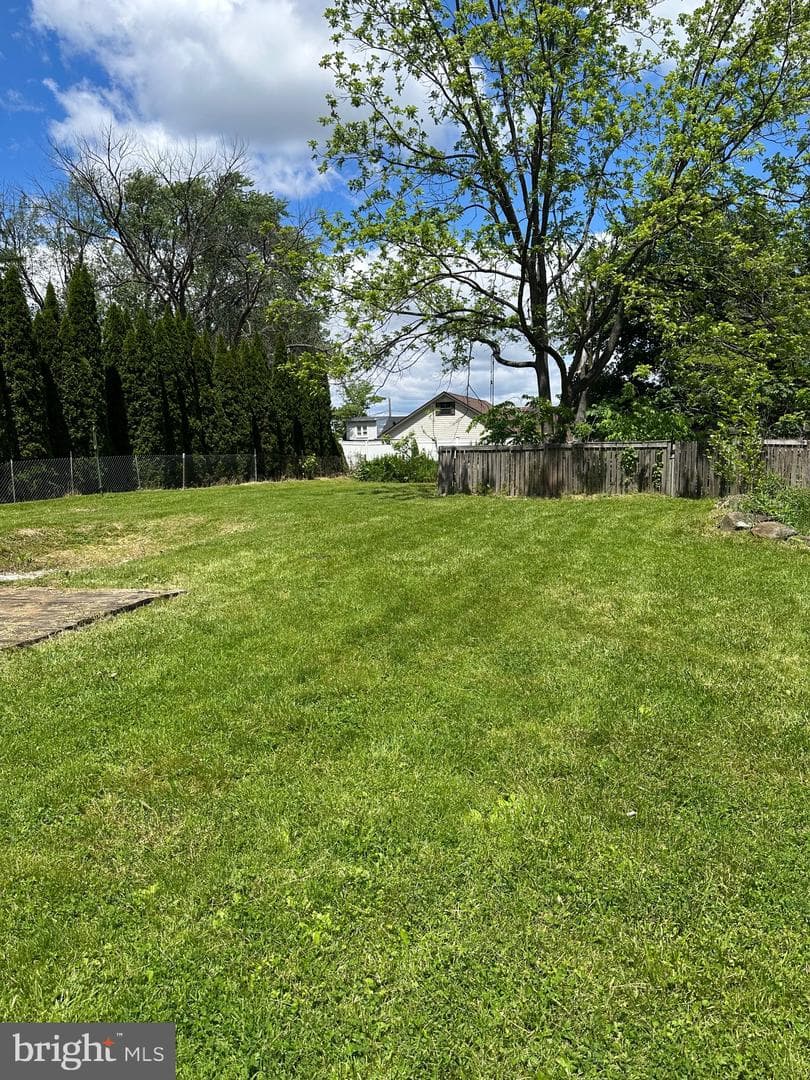 67 Keller Avenue photo 15