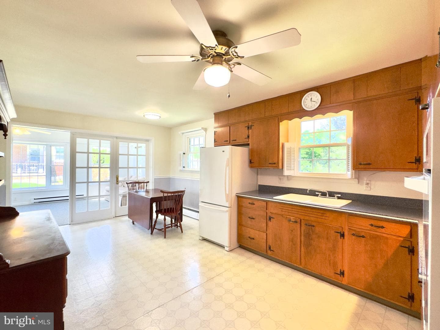 16 Frederick Avenue photo 6