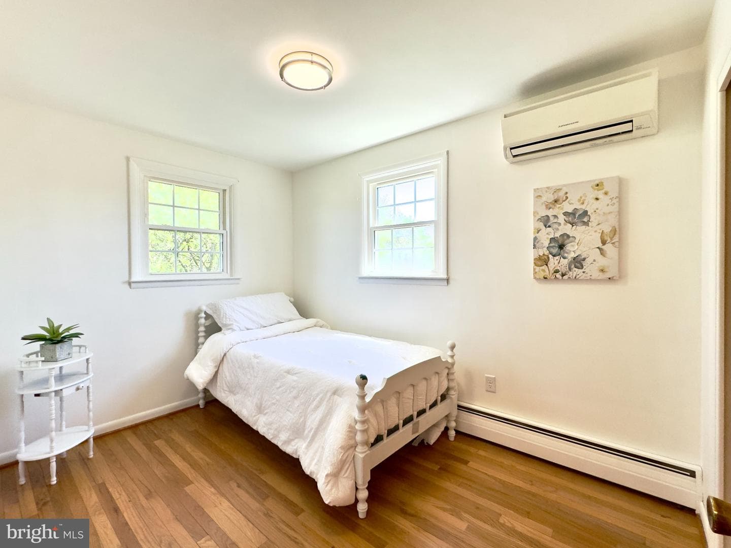 16 Frederick Avenue photo 8