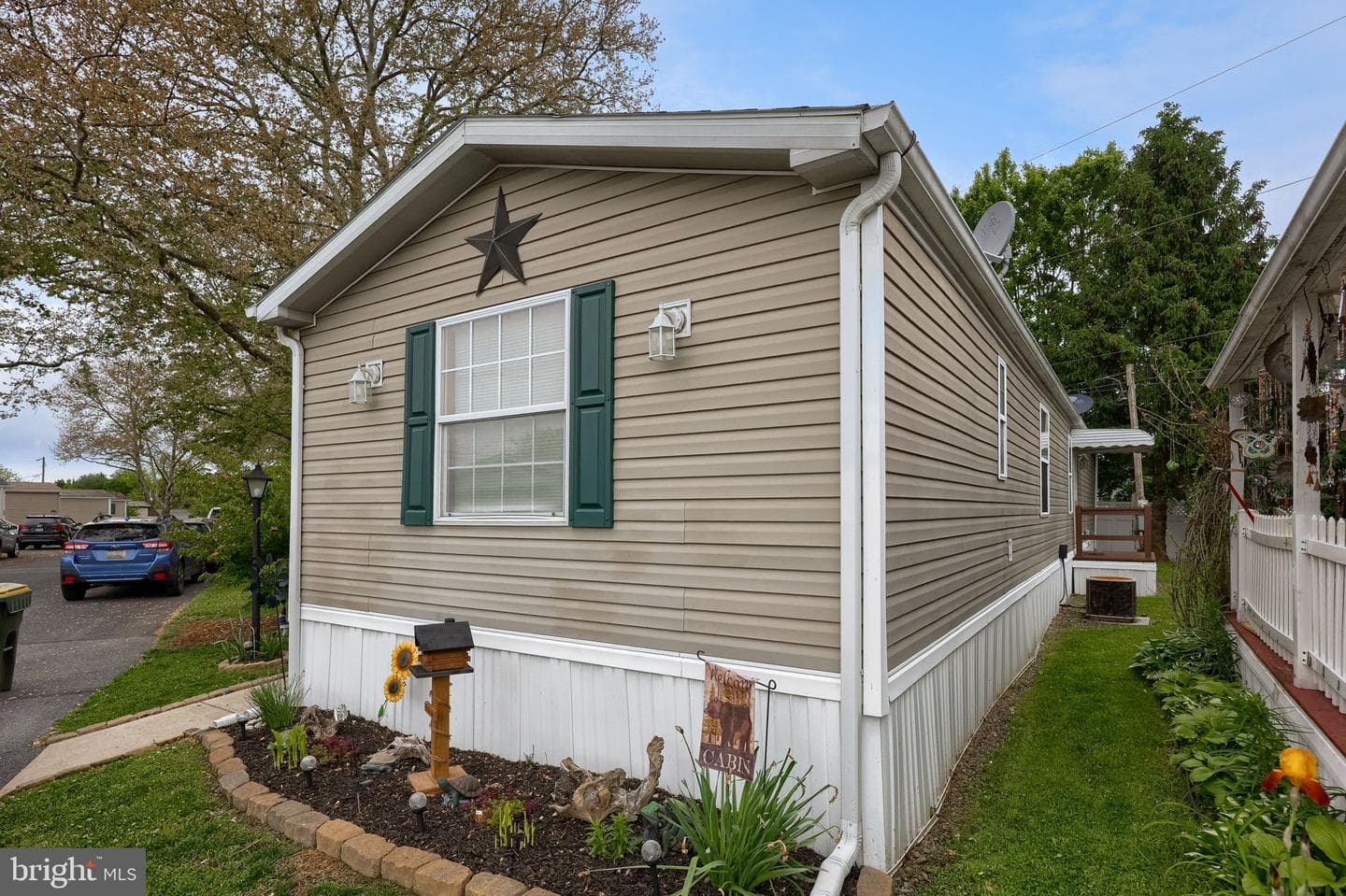 779 Nancy Lane photo 5