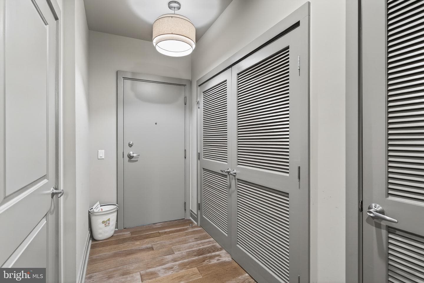 41 W Lemon Street #304 photo 3