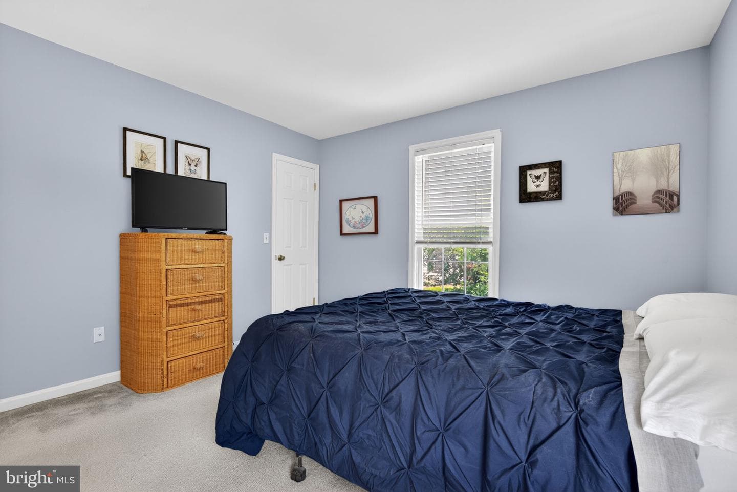 40 Battens Circle photo 16