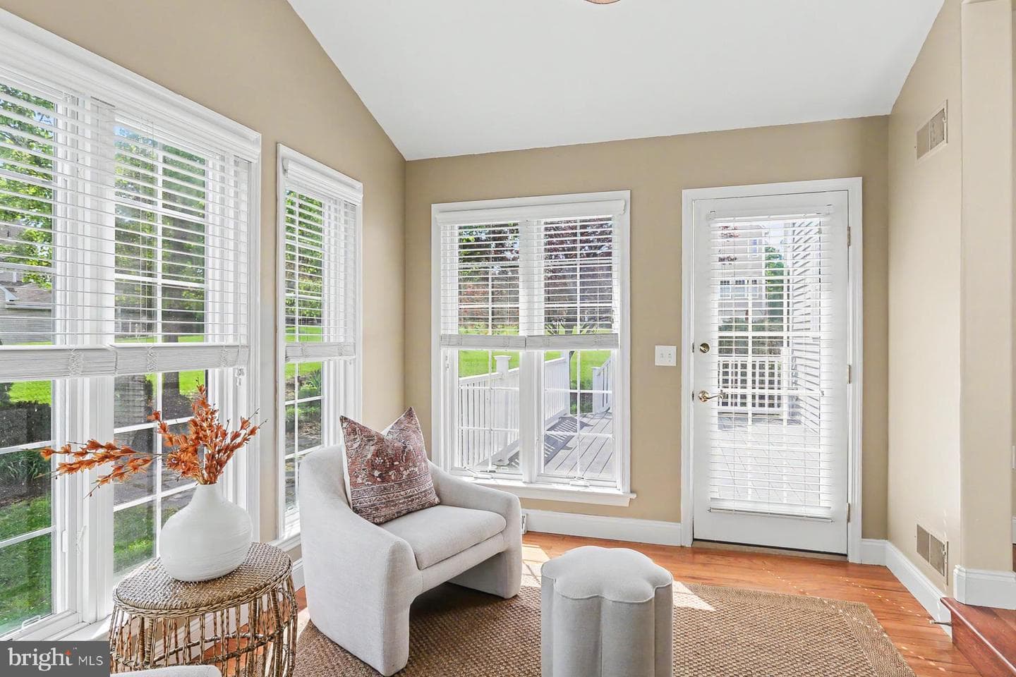 7 Thicket Lane photo 29