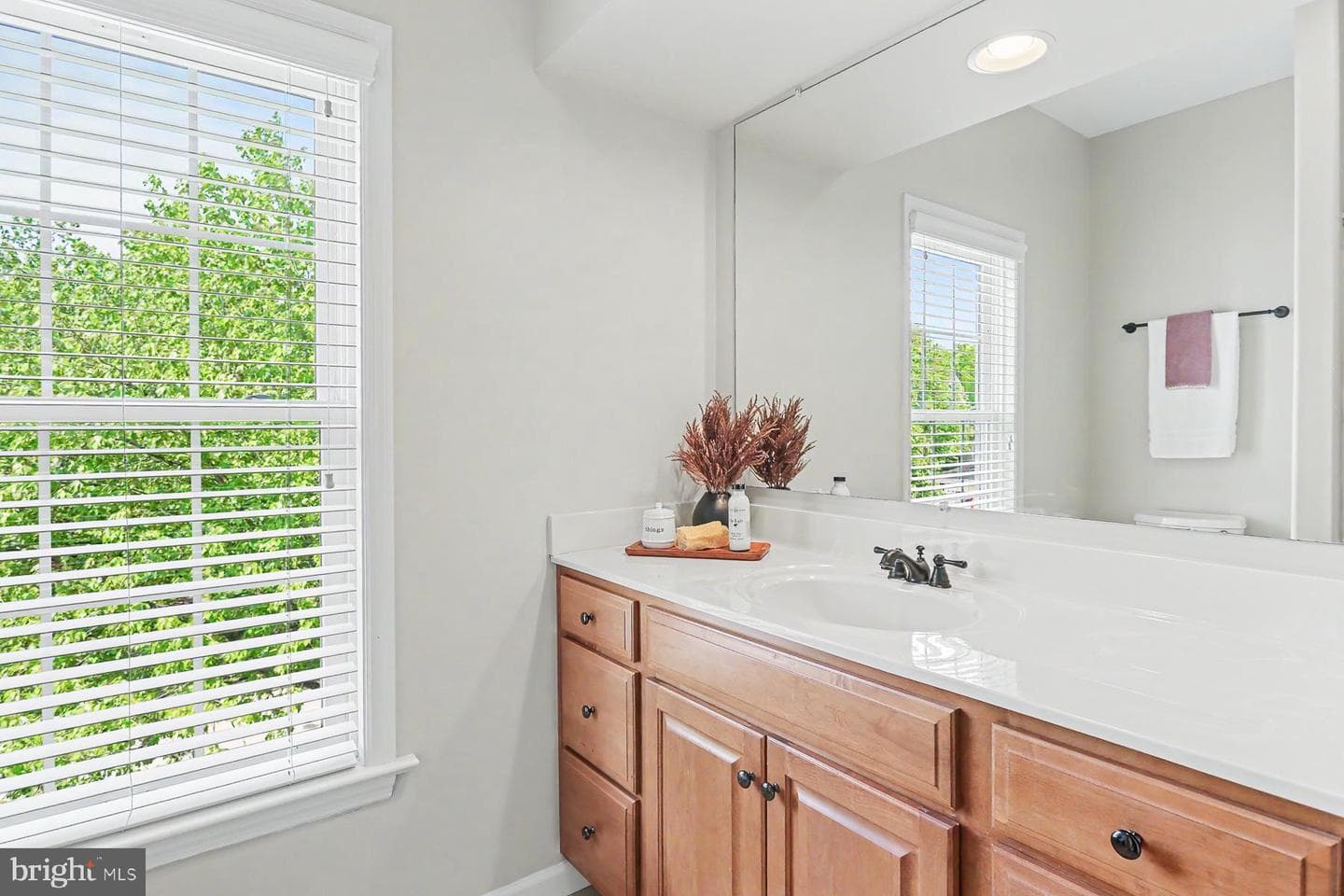 7 Thicket Lane photo 40