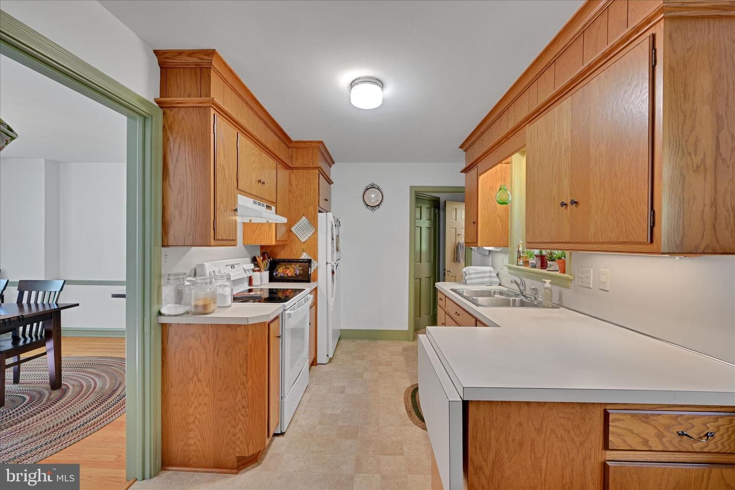 2341 Columbia Avenue photo 20