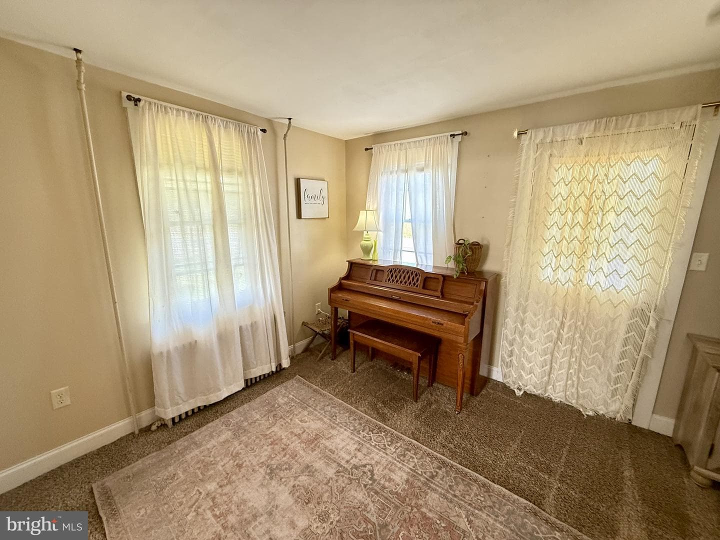 990 S Ridge Road photo 10