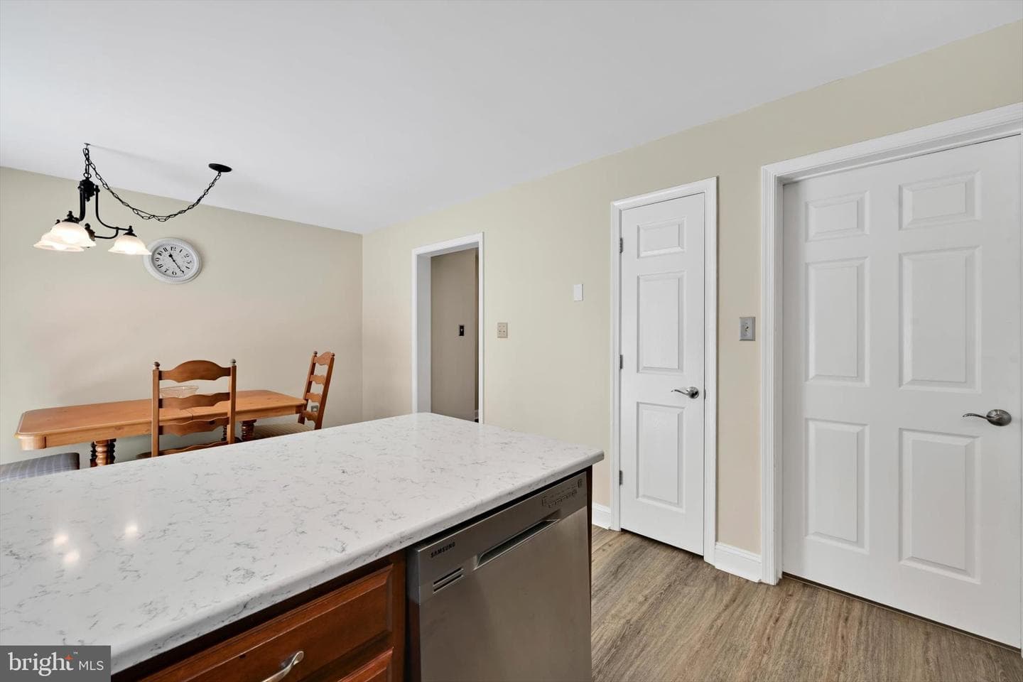 339 Cobblestone Lane photo 14