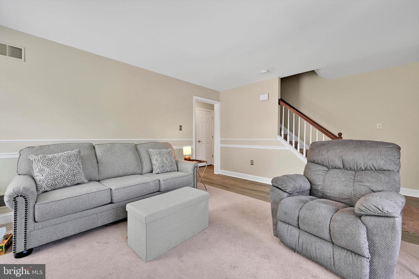 339 Cobblestone Lane photo 8