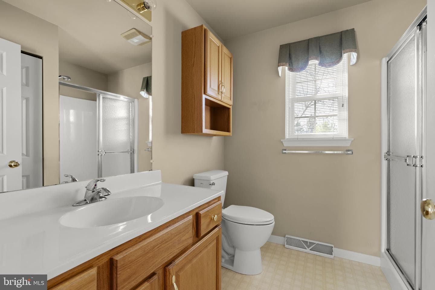 12 Pebble Creek Drive photo 14