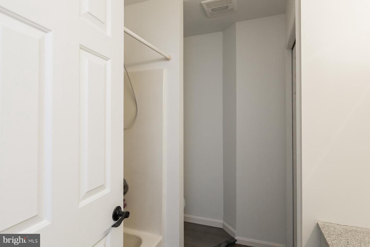 451 Red Hill photo 14