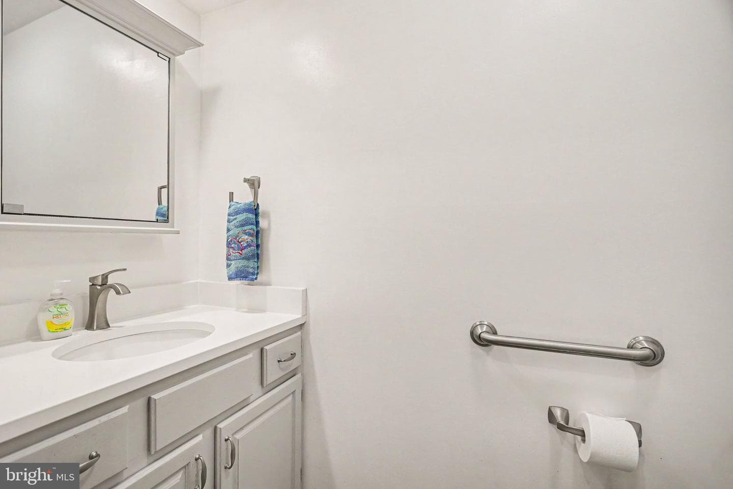 275 Hiestand Court photo 16