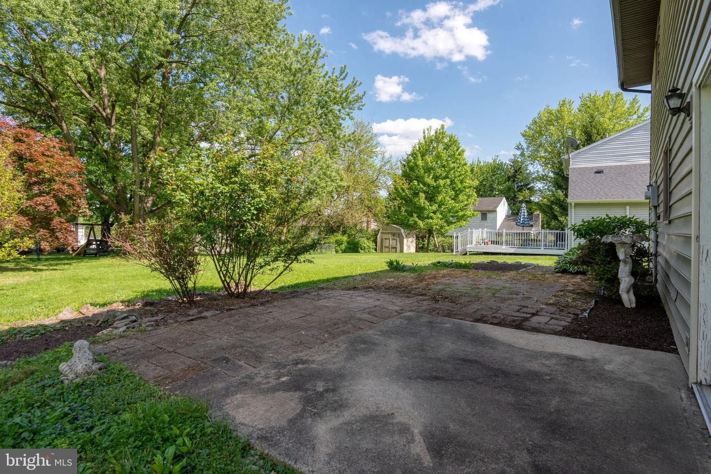 3807 Hillcrest Drive photo 33