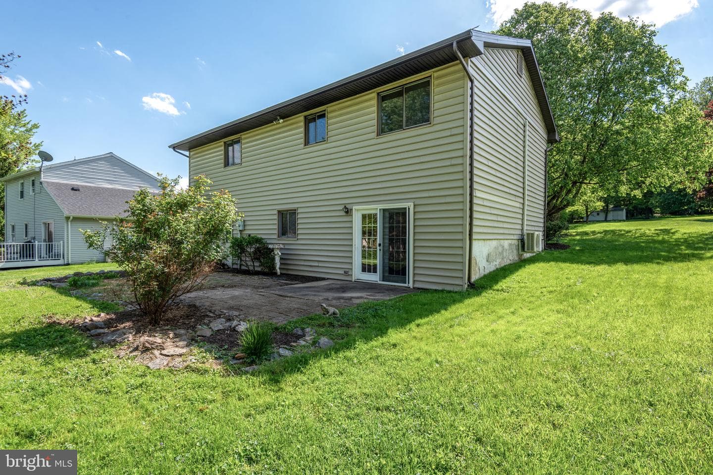 3807 Hillcrest Drive photo 37