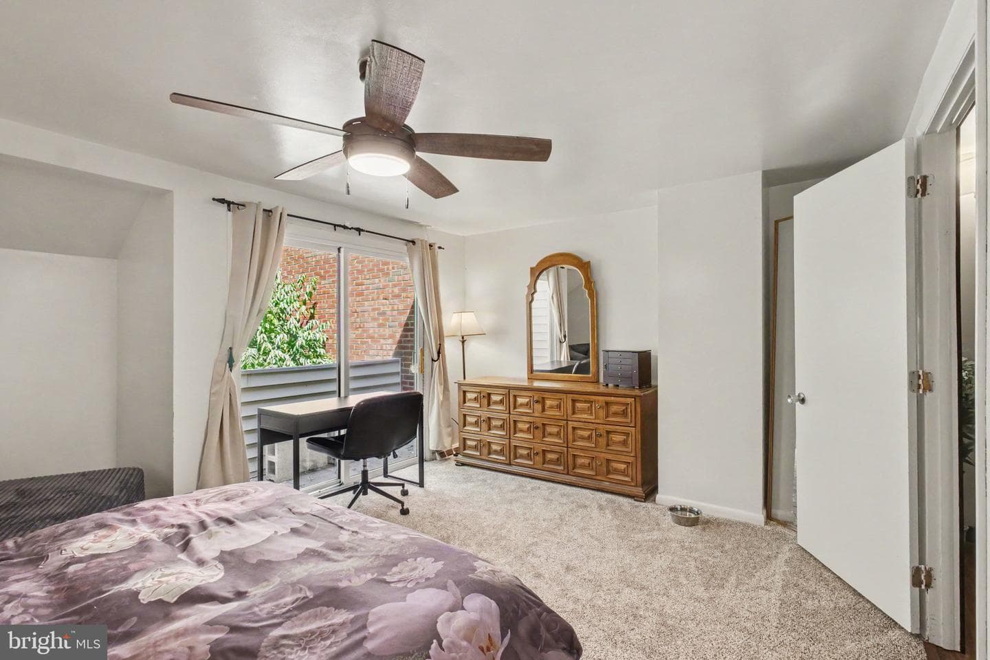 25 Beechtree Lane photo 23