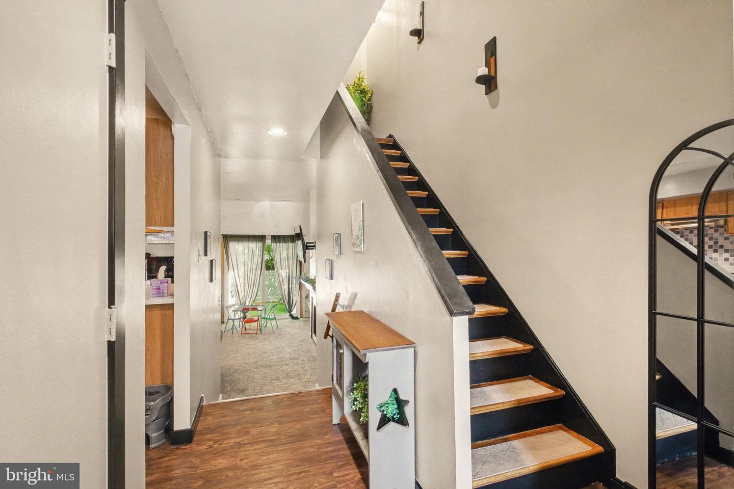 25 Beechtree Lane photo 4