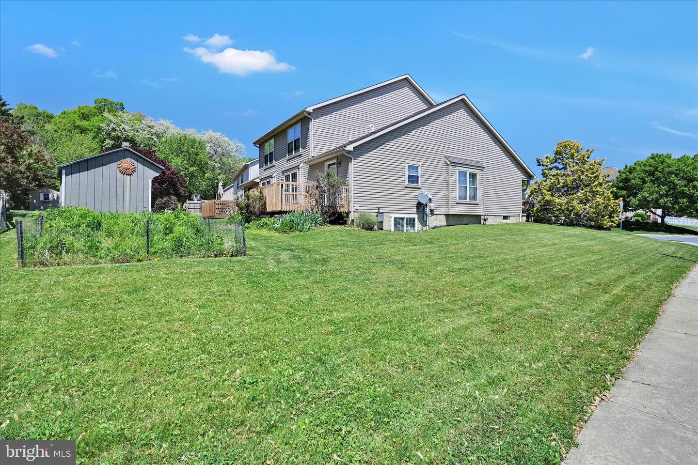 51 Eagle Drive photo 33