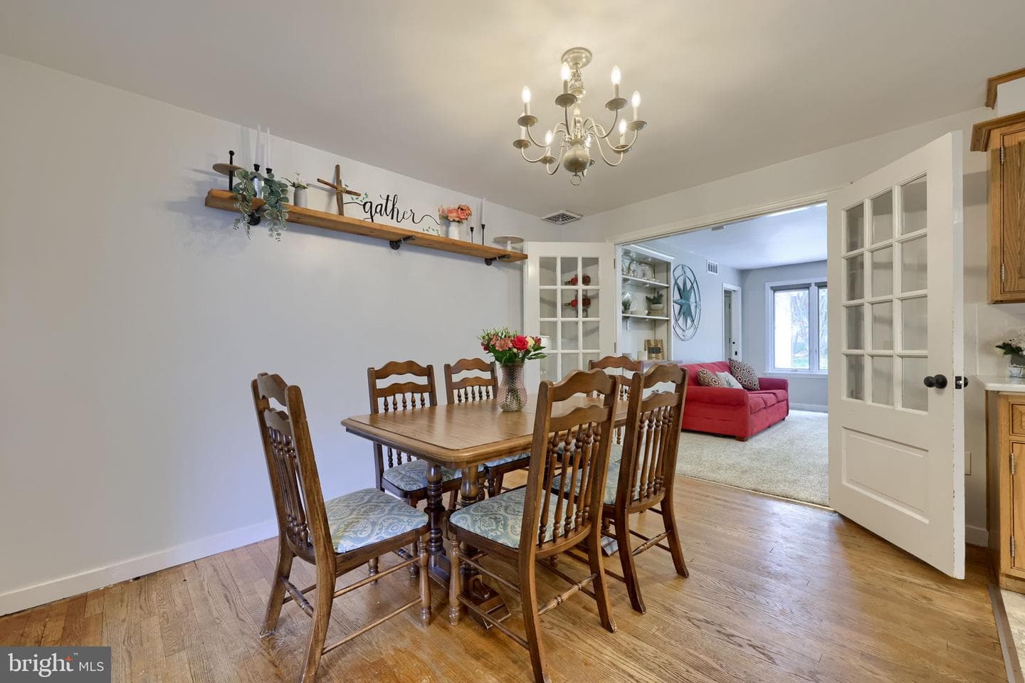 1717 Wilson Avenue photo 10