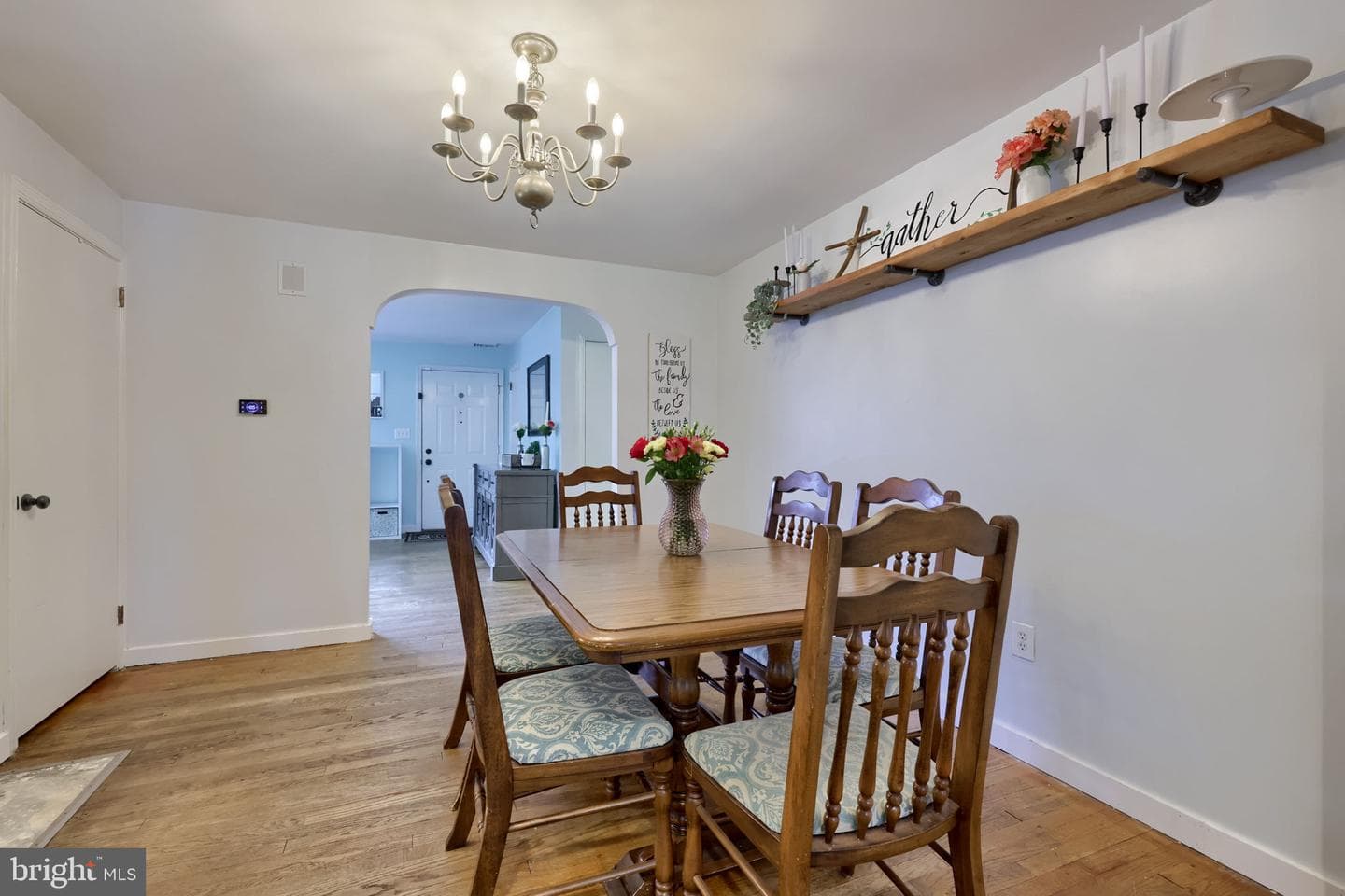 1717 Wilson Avenue photo 11