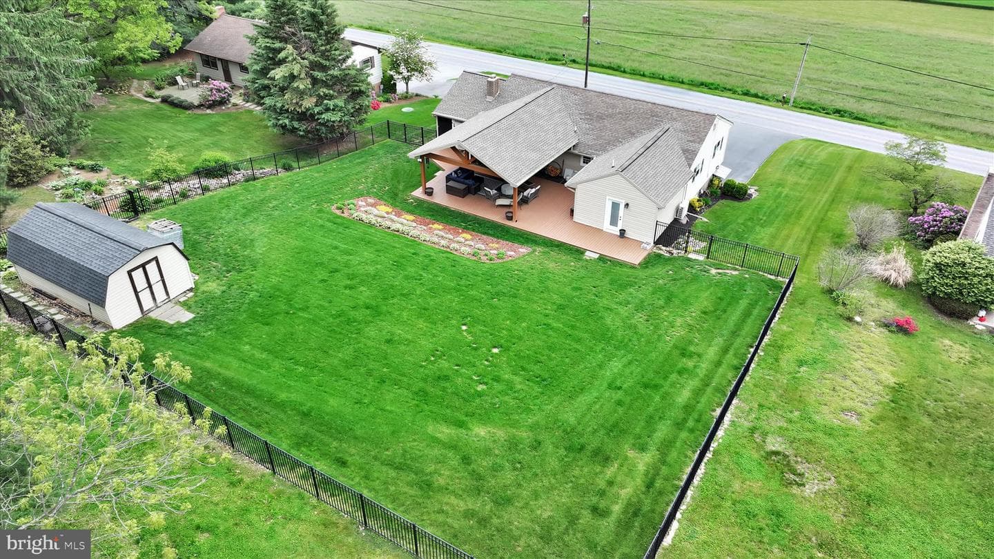 230 Edgewood Drive photo 49
